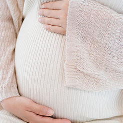 他向记者透⏭露，联想👩‍❤️‍👩🧳方面已发布内部涨♟️价通知，预计🚧